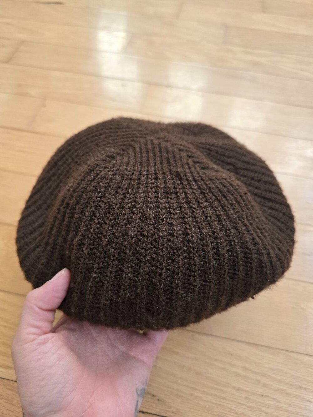 vintage Y2K | whimsy brown monochrome knit tam beanie - Picture 1 of 6